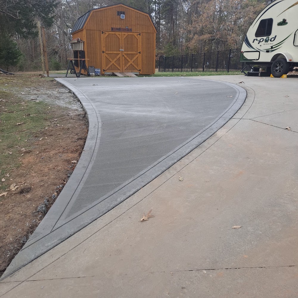 Roberto's Concrete Contractor